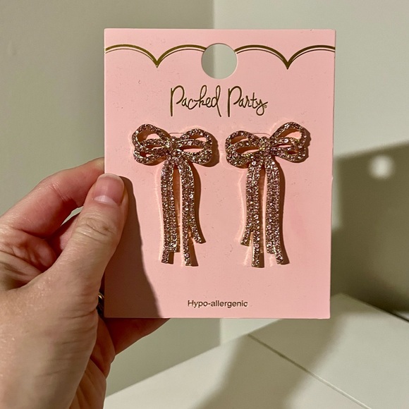 Packed Party Jewelry - Pink Bow Earrings